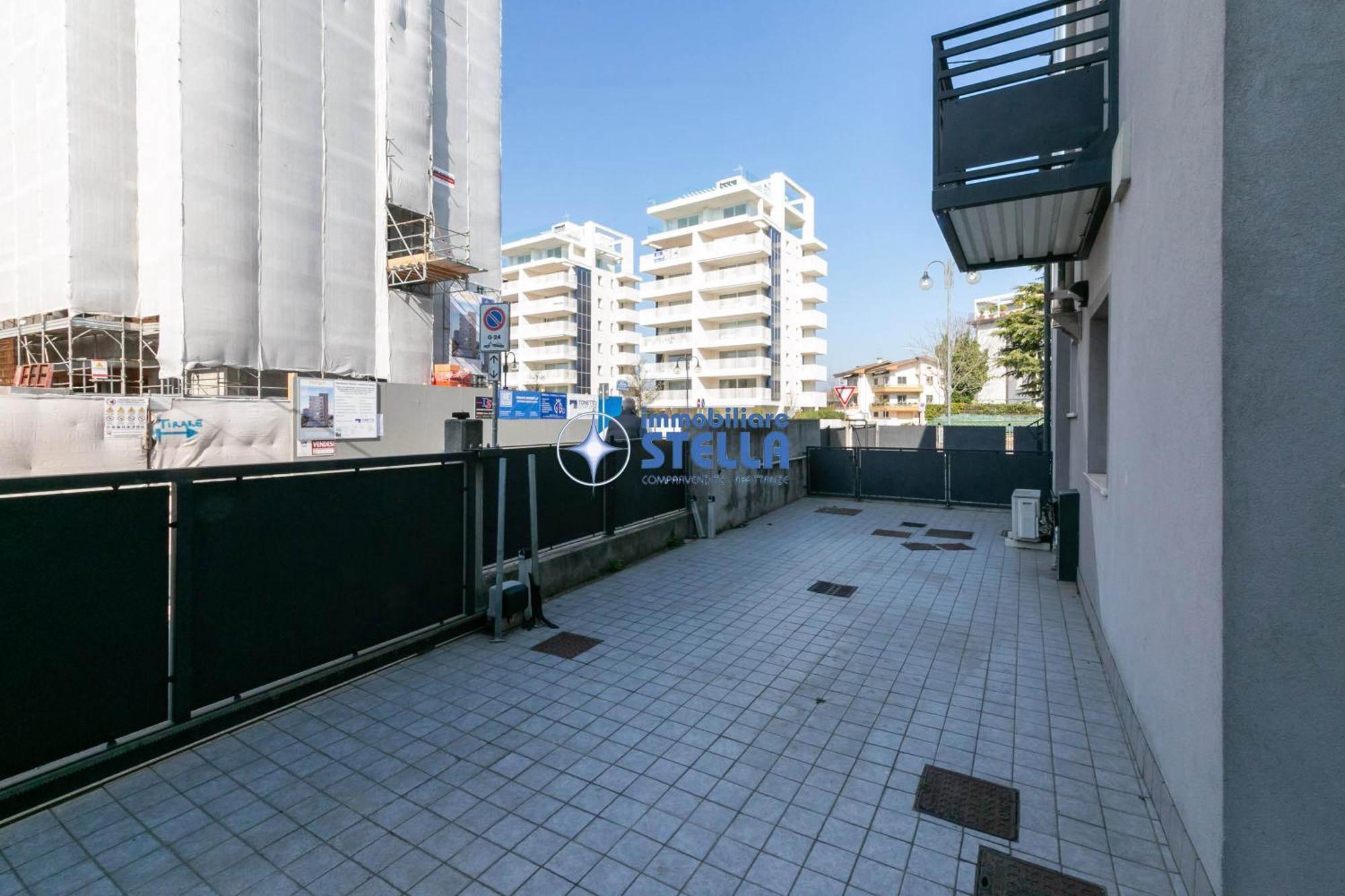 Condominio Milan Lido di Jesolo Exterior foto